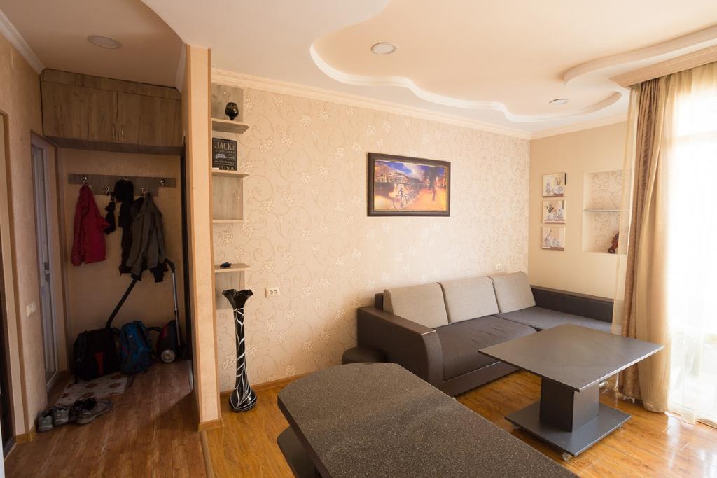 Квартира У Старого Бульвара Batum Dış mekan fotoğraf